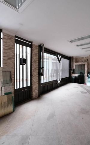 Casa para alugar com 300m², 8 quartos e 3 vagasGaragem