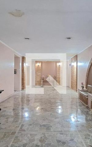 Apartamento à venda com 135m², 3 quartos e 1 vaga Apartamento à venda com 135m², 3 quartos e 1 vagaHall Social
