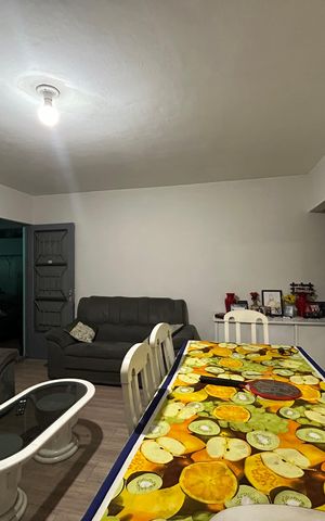 Casa para alugar com 330m², 3 quartos e 3 vagas Casa para alugar com 330m², 3 quartos e 3 vagasSala