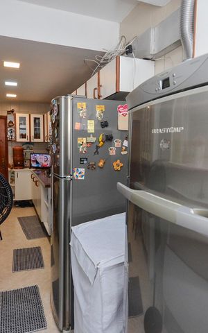 Apartamento à venda com 101m², 3 quartos e 2 vagas Apartamento à venda com 101m², 3 quartos e 2 vagasÁrea de Serviço