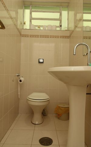 Casa à venda com 210m², 4 quartos e 2 vagasLavabo