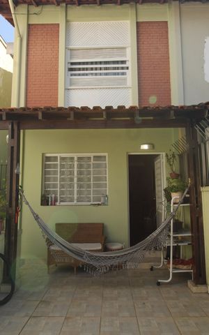 Casa à venda com 210m², 4 quartos e 2 vagasVaranda da sala