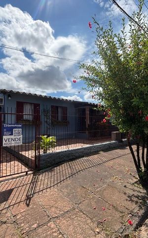 Casa à venda com 149m², 3 quartos e 2 vagas Casa à venda com 149m², 3 quartos e 2 vagasPlaca Cod.FZFS-156