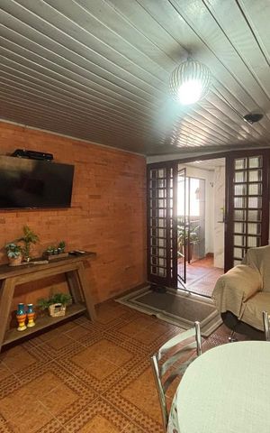 Casa à venda com 149m², 3 quartos e 2 vagas