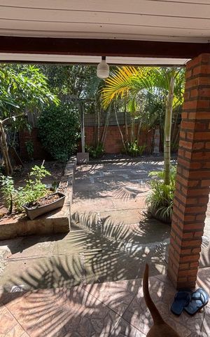 Casa à venda com 149m², 3 quartos e 2 vagas