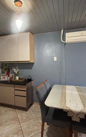 Casa à venda com 149m², 3 quartos e 2 vagas