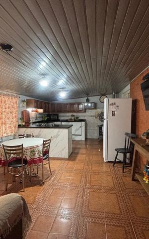 Casa à venda com 149m², 3 quartos e 2 vagas