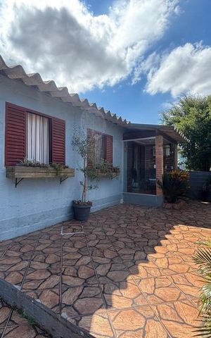Casa à venda com 149m², 3 quartos e 2 vagas