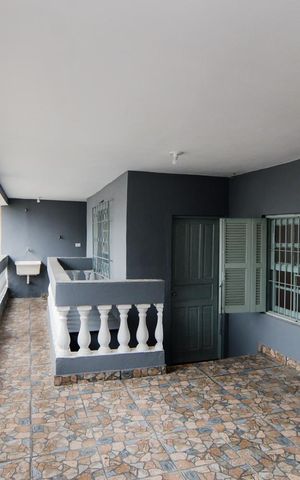 Casa para alugar com 150m², 2 quartos e 2 vagasÁrea de Serviço