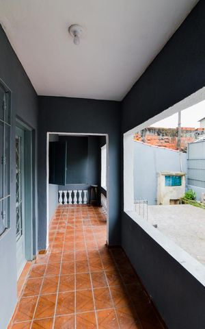 Casa para alugar com 150m², 2 quartos e 2 vagasVaranda