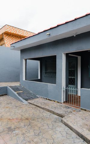 Casa para alugar com 150m², 2 quartos e 2 vagasQuintal