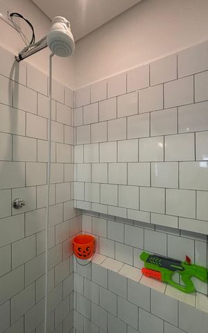 Apartamento à venda com 76m², 2 quartos e sem vaga Apartamento à venda com 76m², 2 quartos e sem vagaBanheiro