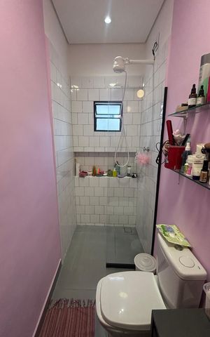 Apartamento à venda com 76m², 2 quartos e sem vaga Apartamento à venda com 76m², 2 quartos e sem vagaBanheiro da Suíte