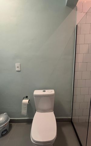 Apartamento à venda com 76m², 2 quartos e sem vaga Apartamento à venda com 76m², 2 quartos e sem vagaBanheiro
