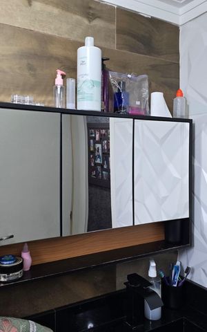 Apartamento à venda com 45m², 2 quartos e 1 vaga Apartamento à venda com 45m², 2 quartos e 1 vagaBanheiro Social