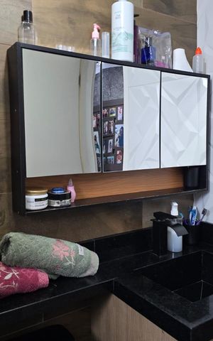 Apartamento à venda com 45m², 2 quartos e 1 vaga Apartamento à venda com 45m², 2 quartos e 1 vagaBanheiro Social