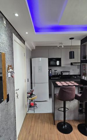 Apartamento à venda com 45m², 2 quartos e 1 vaga Apartamento à venda com 45m², 2 quartos e 1 vagaCozinha e Área de Serviço