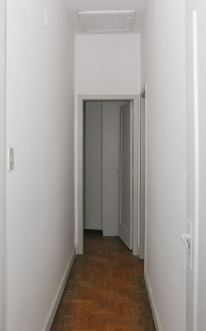 Apartamento à venda com 100m², 2 quartos e sem vaga Apartamento à venda com 100m², 2 quartos e sem vagaCorredor