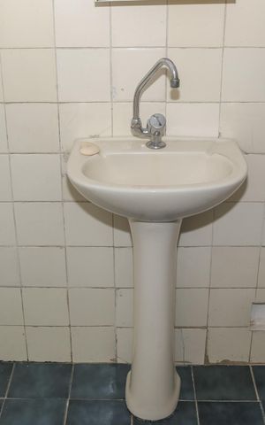 Apartamento à venda com 100m², 2 quartos e sem vaga Apartamento à venda com 100m², 2 quartos e sem vagaBanheiro