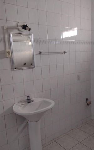 Apartamento à venda com 64m², 2 quartos e sem vagaBanheiro