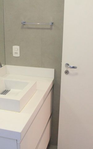 Apartamento à venda com 147m², 3 quartos e 4 vagasBanheiro 1