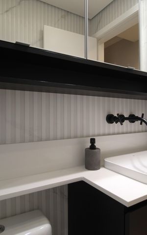 Apartamento à venda com 87m², 3 quartos e 2 vagasBanheiro da Suíte