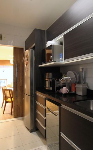 Apartamento à venda com 87m², 3 quartos e 2 vagasCozinha e Área de Serviço