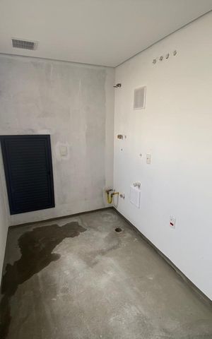 Apartamento à venda com 189m², 4 quartos e 3 vagas Apartamento à venda com 189m², 4 quartos e 3 vagasCozinha