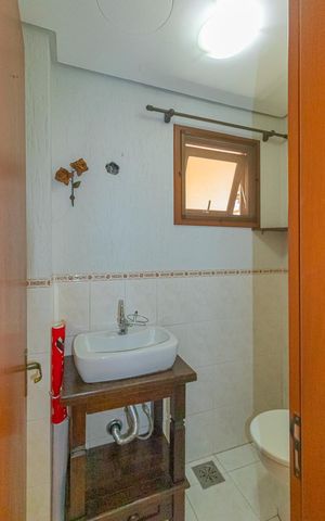 Casa de condomínio para alugar com 117m², 3 quartos e 2 vagas Casa de condomínio para alugar com 117m², 3 quartos e 2 vagasLavabo