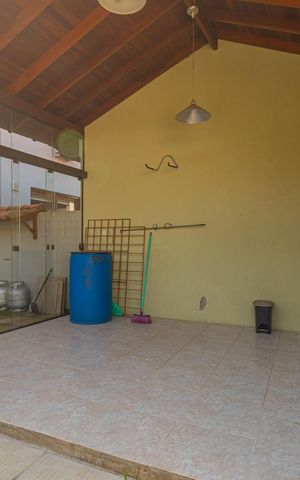 Casa de condomínio para alugar com 117m², 3 quartos e 2 vagas Casa de condomínio para alugar com 117m², 3 quartos e 2 vagasVaranda/Fundos