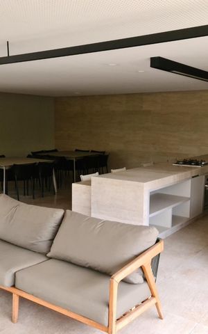 Apartamento para alugar com 163m², 3 quartos e 4 vagas