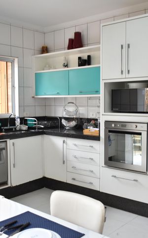 Casa à venda com 200m², 3 quartos e 2 vagasCozinha