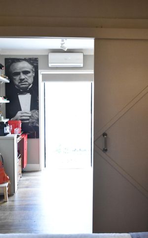 Casa à venda com 200m², 3 quartos e 2 vagasSuíte