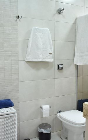 Casa à venda com 200m², 3 quartos e 2 vagasSuíte