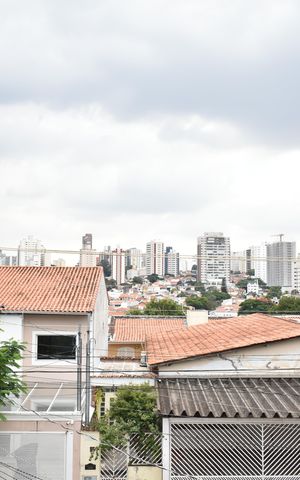 Casa à venda com 200m², 3 quartos e 2 vagasSuíte