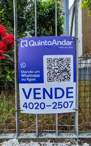 Apartamento à venda com 50m², 1 quarto e 1 vagaFrente do Prédio e plaquinha 