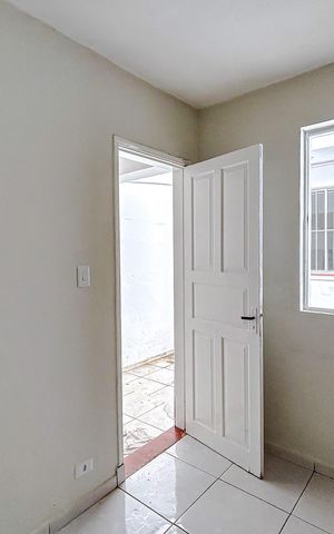 Casa à venda com 121m², 3 quartos e 1 vagaQuarto de Serviço