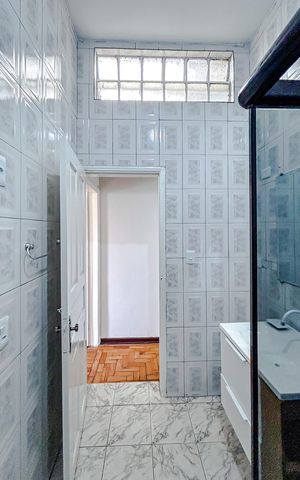 Casa à venda com 121m², 3 quartos e 1 vagaBanheiro