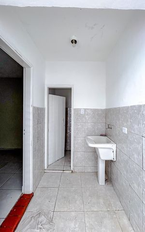 Casa à venda com 121m², 3 quartos e 1 vagaÁrea de Serviço