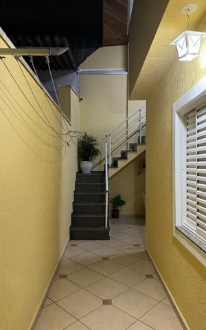 Casa para alugar com 159m², 2 quartos e 2 vagasÁrea externa
