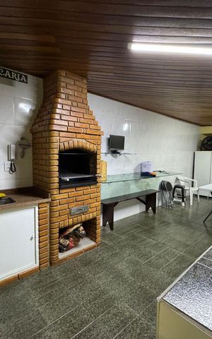 Casa para alugar com 159m², 2 quartos e 2 vagasÁrea externa