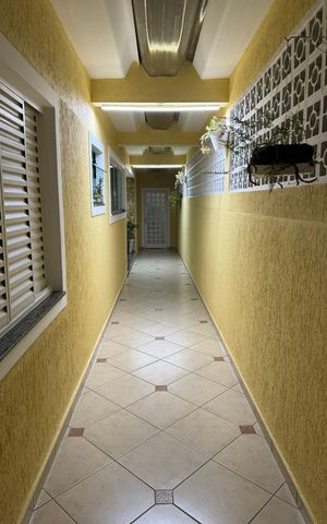 Casa para alugar com 159m², 2 quartos e 2 vagasÁrea externa
