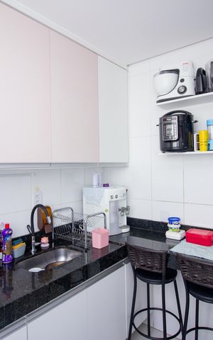 Apartamento à venda com 104m², 3 quartos e 1 vaga Apartamento à venda com 104m², 3 quartos e 1 vagaCozinha e Área de Serviço