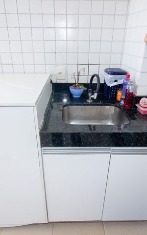 Apartamento à venda com 104m², 3 quartos e 1 vaga Apartamento à venda com 104m², 3 quartos e 1 vagaCozinha e Área de Serviço