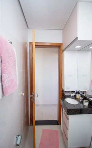 Apartamento à venda com 104m², 3 quartos e 1 vaga Apartamento à venda com 104m², 3 quartos e 1 vagaBanheiro Social