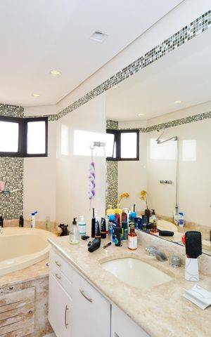 Apartamento à venda com 200m², 3 quartos e 4 vagasBanheiro da Suíte 3