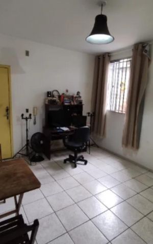 Apartamento à venda com 44m², 2 quartos e 1 vaga Apartamento à venda com 44m², 2 quartos e 1 vagaSala