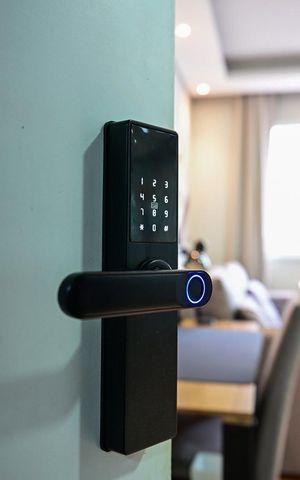 Apartamento à venda com 40m², 2 quartos e 1 vagaFechadura Eletrônica