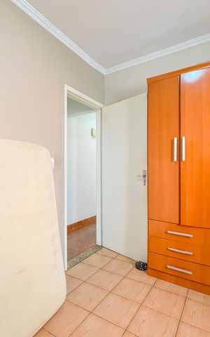 Casa à venda com 258m², 3 quartos e 3 vagas Casa à venda com 258m², 3 quartos e 3 vagasQuarto 2