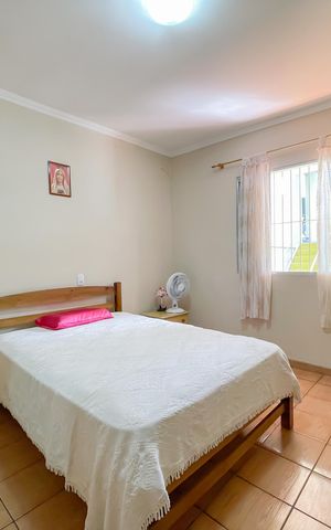 Casa à venda com 258m², 3 quartos e 3 vagas Casa à venda com 258m², 3 quartos e 3 vagasQuarto 1